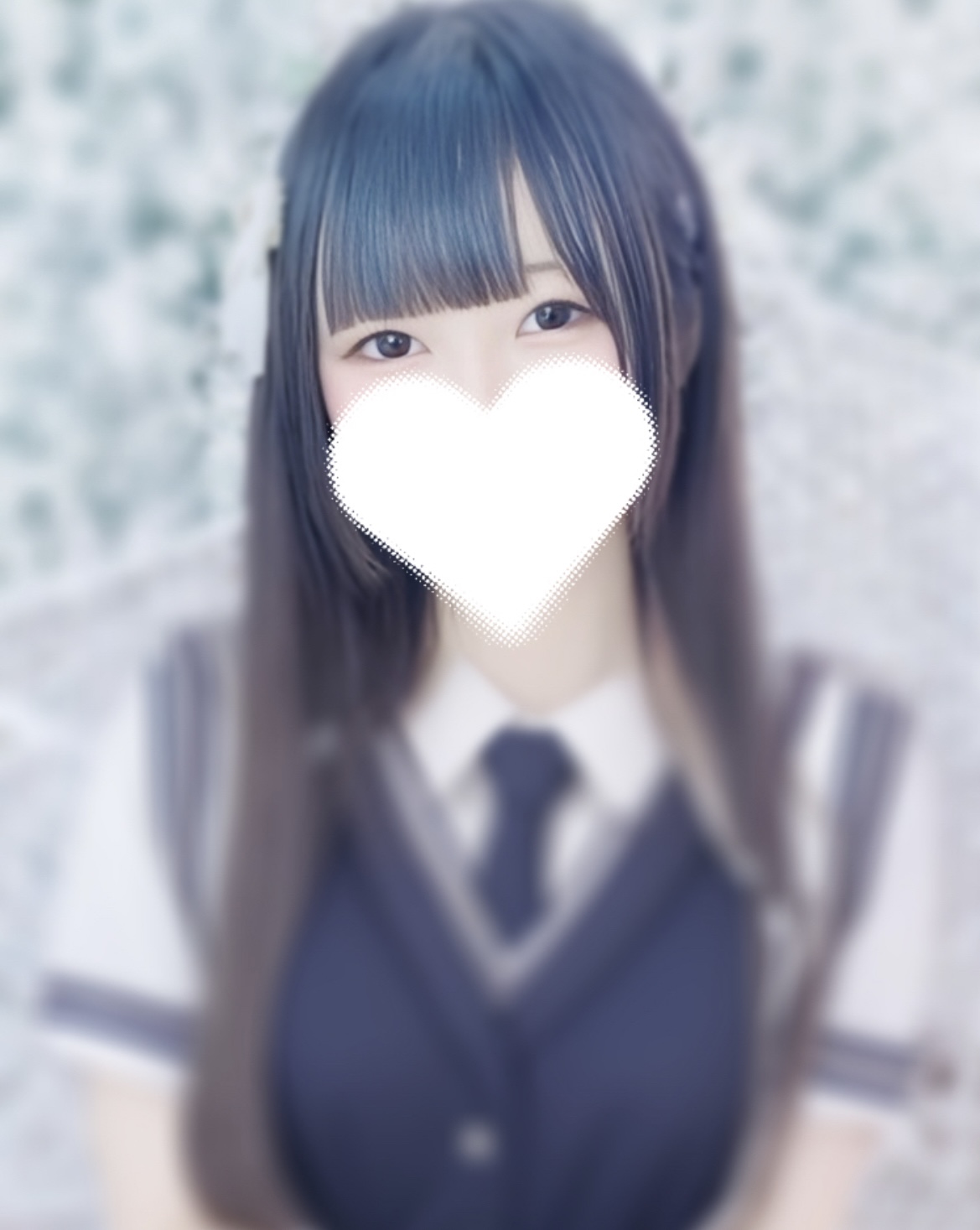 新垣えれな